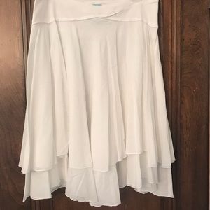 *SOLD* Jessica Simpson (L) white flowy skirt